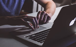 2025华体会登录入口皇马再次收购球员刷新转会纪录，西甲欧洲豪门异军突起！